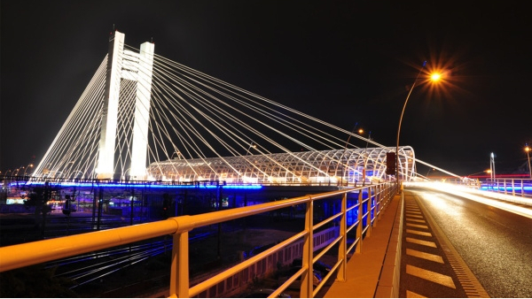 夜游体验效果好的桥体亮化灯光应该如何设计？