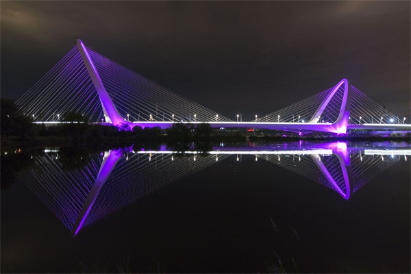桥梁灯光亮化照明