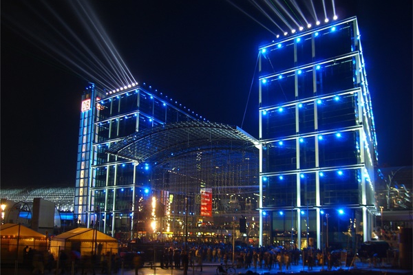 楼宇led亮化设计塑造城市夜间形象